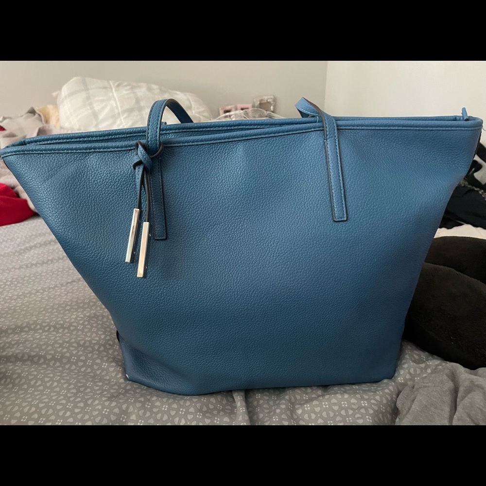 CALVIN KLEIN TOTE BAG